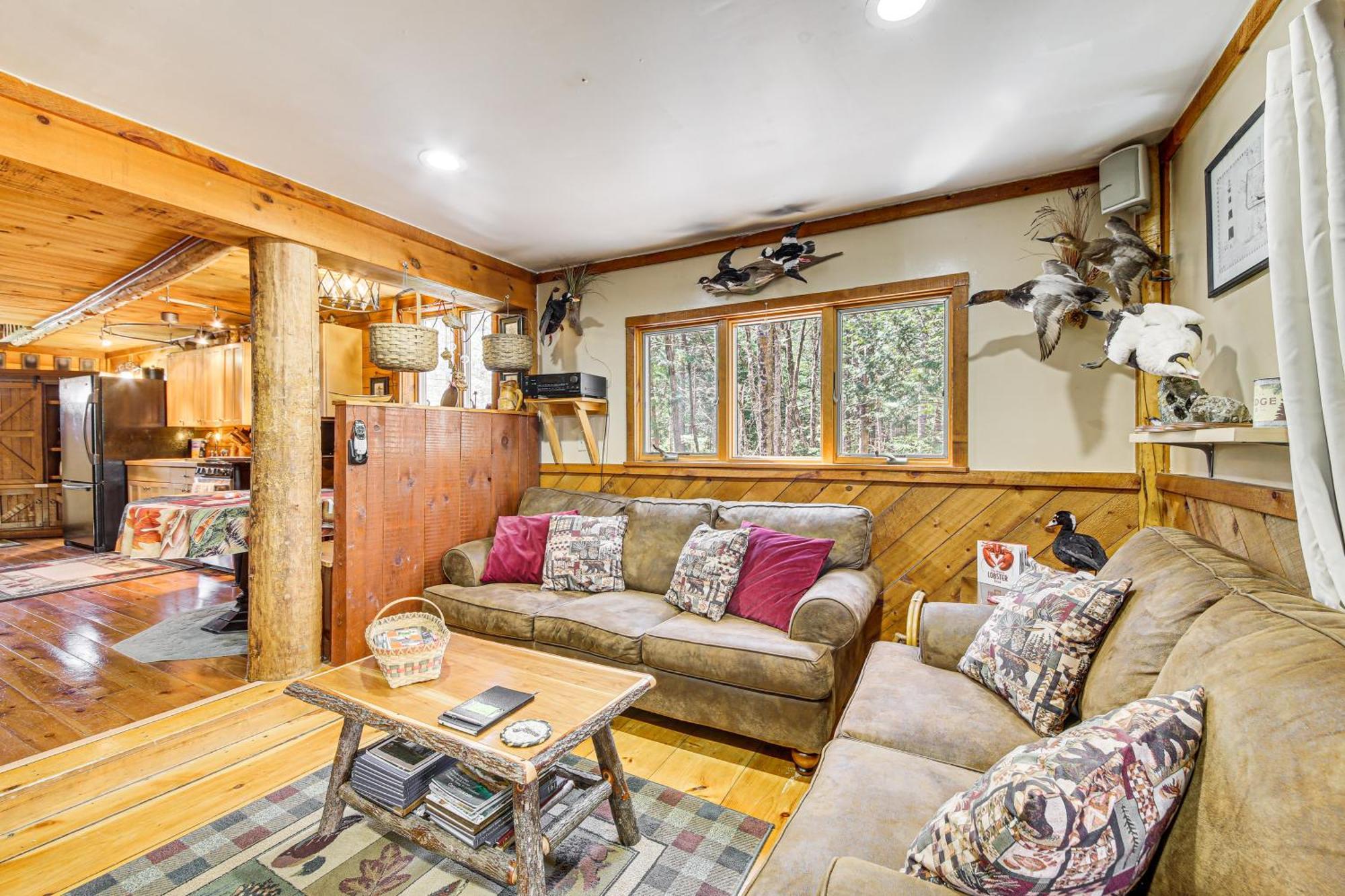 Rustic Searsport Cabin Loft And Sunroom On 10 Acres Eksteriør bilde