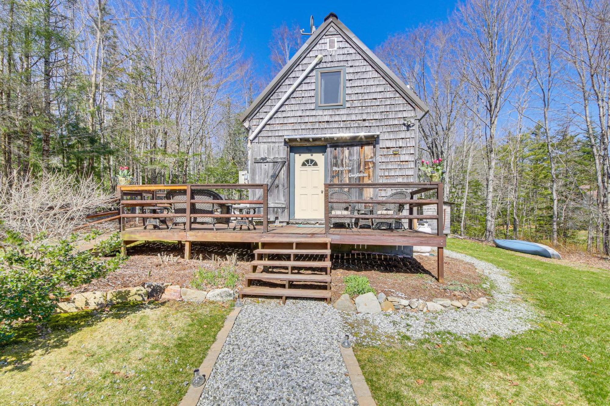 Rustic Searsport Cabin Loft And Sunroom On 10 Acres Eksteriør bilde